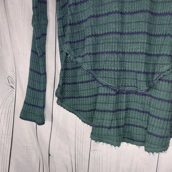 We The Free/ Free People Kristina Drippy Thermal Sweater With Raw Edges Size XS - Picture 3 of 13